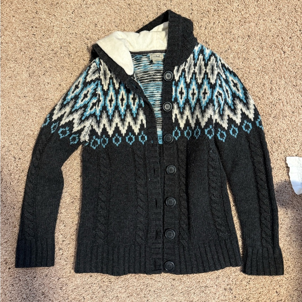 L.L. Bean Grey, White, and Blue Cardigan with Geometric Pattern